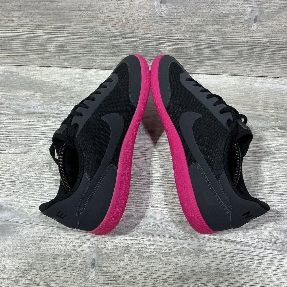 Nike Cheyenne No Sew Sneakers 2012 Black Pink Sole 555953-006 RARE Men's Size 11